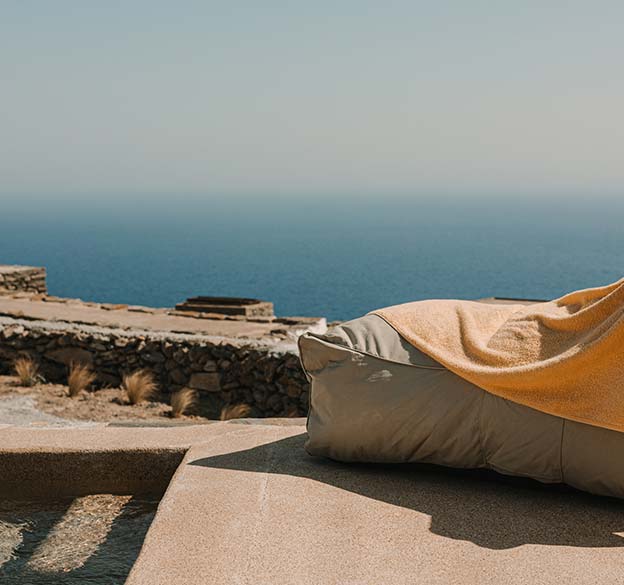 Θέα στη θάλασσα από το Venue Villas στη Φολέγανδρο